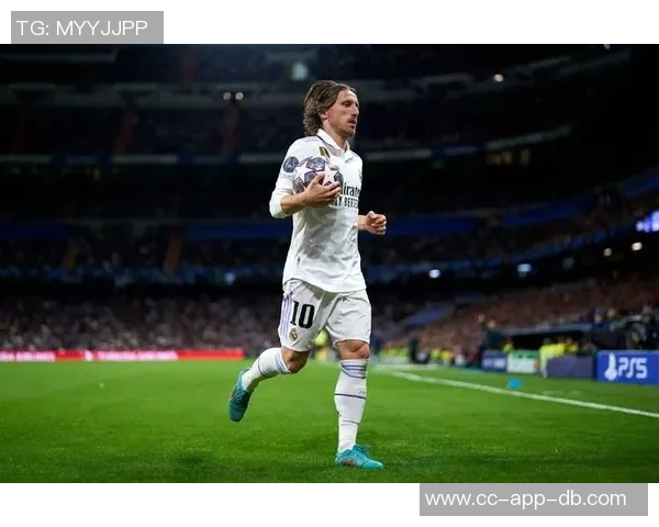 莫德里奇以40岁75天的高龄成为米兰德比历史上第五年长球员